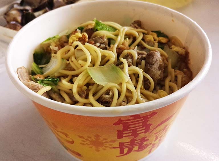 鴨肉炒麵