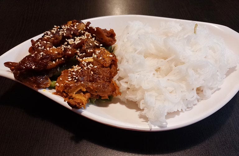 烤肉米線