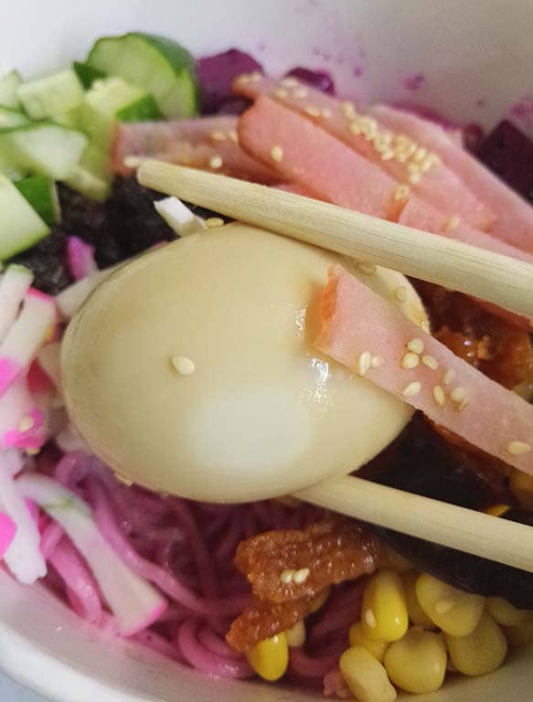 火龍果麵 溏心蛋