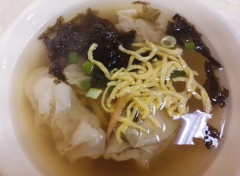 綜合餛飩湯