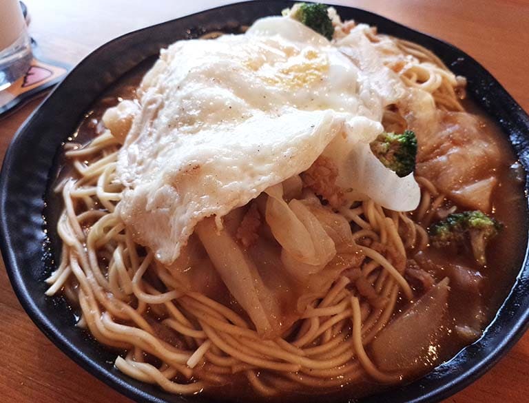 沙茶豬豬麵